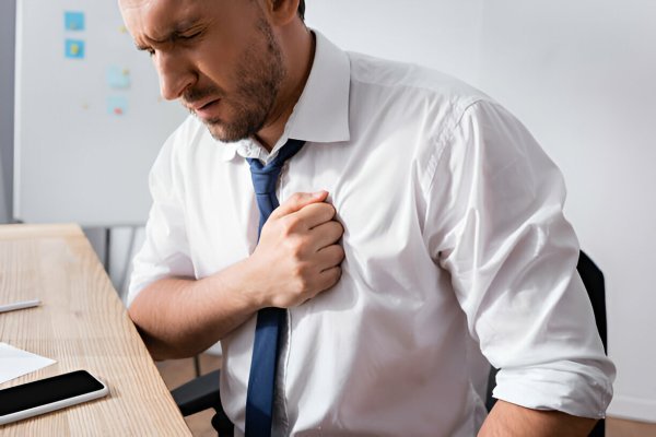 What Would Cause Chest Pain On The Left Side? Chest Pain